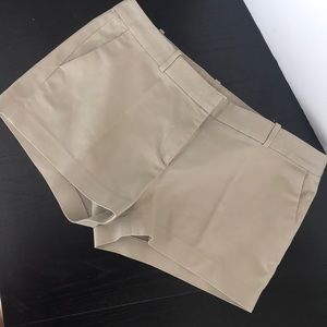 Michael Kors Short sexy and chic. Spandex Size 14
